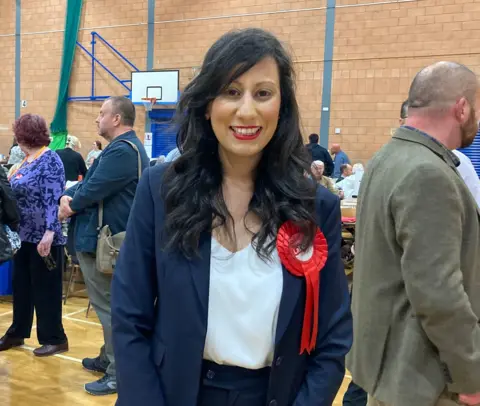 Martyn Smith/LDRS Sonia Kumar