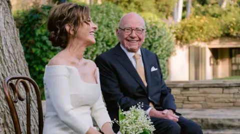 News Corp Rupert Murdoch con su nueva esposa Elena Zhukova