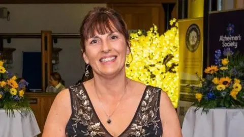 Jacqui Offen Jacqui Offen