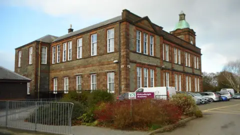 Richard Sutcliffe Photo of Kirkcudbright Academy and car park 