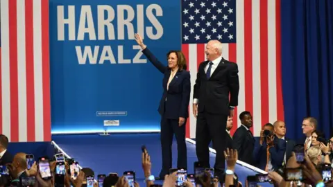 Getty Images Kamala Harris and Tim Walz in Pennsylvania 