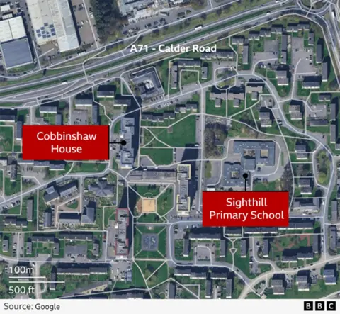 A map of the Calders area showing the block of flats where the man is and the local primary school 