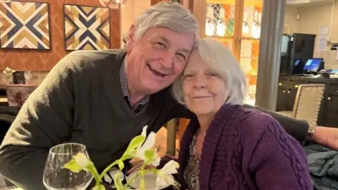 Family Bob and Carol Lee