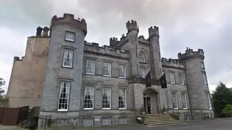 Google A view of the front of Airth Castle before the fire