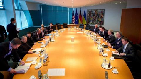 Ukraine and US Forge Ahead: Ceasefire Talks Yield Hope