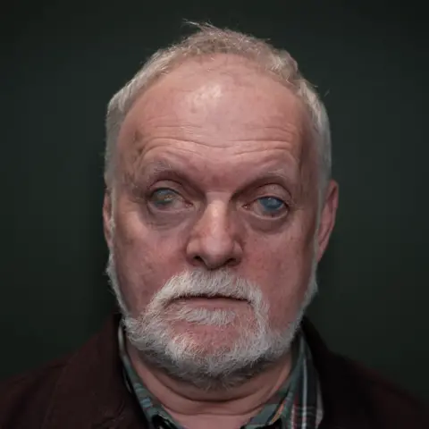 Ian Hamilton profile image