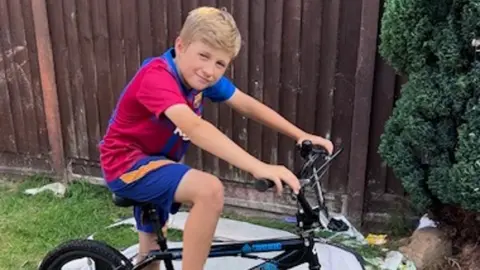 Family handout Keaton Slater