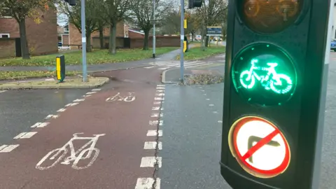 Orla Moore/BBC cycling green light on Histon Road's cyclops junction