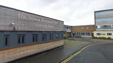 Helena Romanes School building