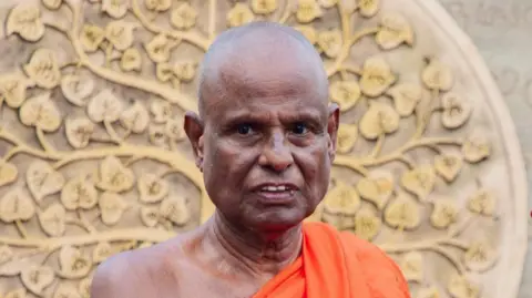 Pallegama Hemarathana