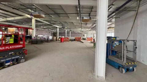 Tom Holdsworth/Leeds Bradford Airport An empty terminal being built 