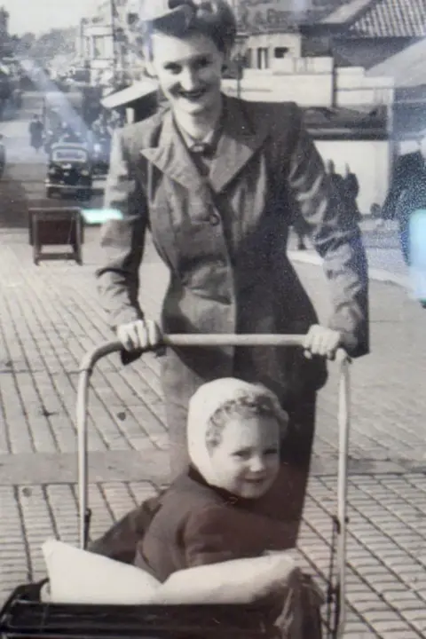 Gareth Cammack Peter Cammack (Gareth's father) pictured with his mother Audrey in Mablethorpe. Peter is in a pram.