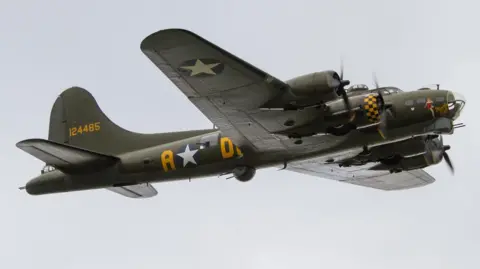 Paul Johnson Boeing B-17G Flying Fortress, the Sally B