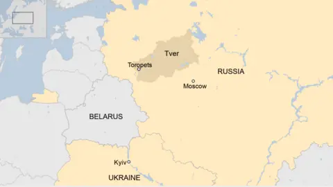 Mapa da região de Tver com a cidade de Toropets e a capital Moscou na Rússia e a capital ucraniana Kiev