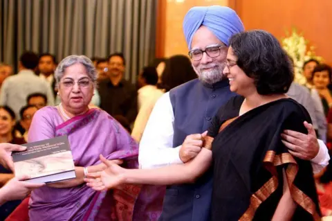 Getty Images Manmohan Singh dan keluarga