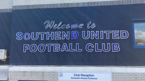 Southend United sign