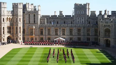 Getty Images windsor castle and marching soldiers