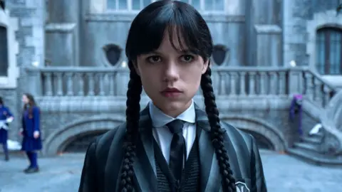 Netflix Jenna Ortega was seen in the second season of Netflix on Wednesday, wearing the NEVErmore Academy