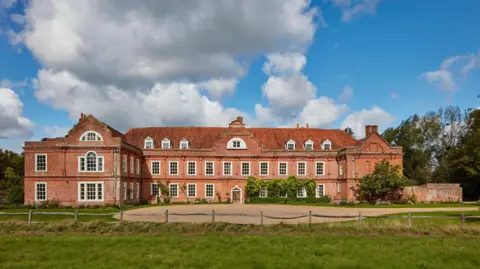Robin Forster/Bav Media A 15th Century manor house.
