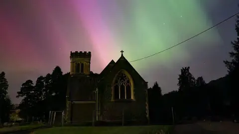 Gail weather watchers | BBC Weather Watchers Northern Lights over Penycae, Powys