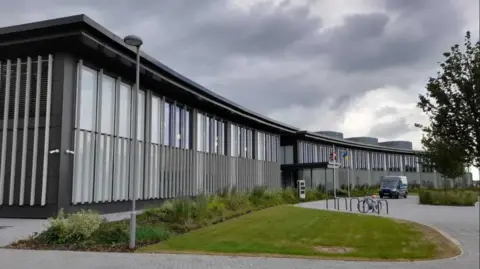 Hannah Brown/LDRS Office building for New Shire Hall in Alconbury Weald