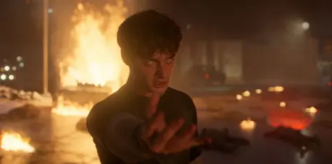 Netflix Noah Schnapp as Will Byers, who has found his supernatural powers, his eyes have gone white