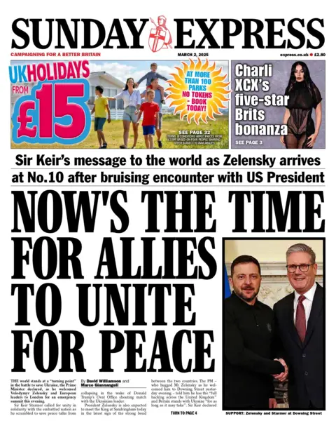 Sunday Express, la portada dice: "Ahora es el momento para que los aliados se unan por la paz". 