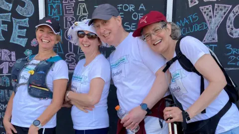 Canon Gavin Kibble MBE Canon Gavin Kibble MBE with volunteers