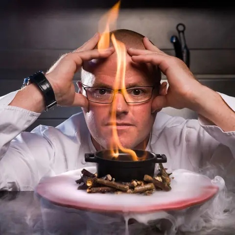 Shutterstock Heston Blumenthal, in his lab next to the The Fat Duck in Bray, Berkshire, 7 Oct 2008