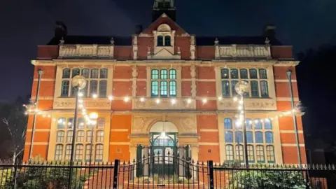 Exterior of Passmore Edwards Building in Plashet Park