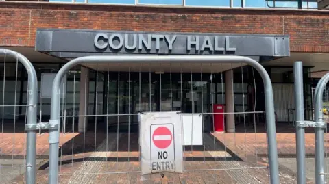 Worcestershire County Council approves £375k HQ repair bill