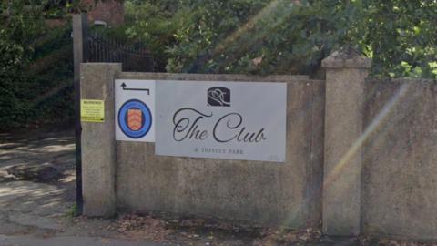 Image of the sign for The Club at Tuffley Park