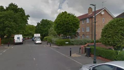 Google Google maps image of Etches Close onto Western Avenue junction