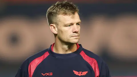 Scarlets head coach Dwayne Peel before kick-off