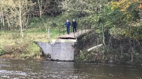 BBC Annan bridge