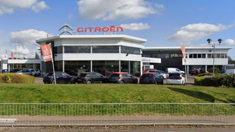 Former Citroen dealership