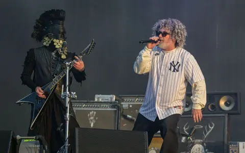 6ad80630-67e5-11f1-8546-8f19e4fe30f4.jpg Download festival 2026 mayhem in 13 photos