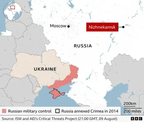 Map showing Nizhnekamsk in relation to Ukraine