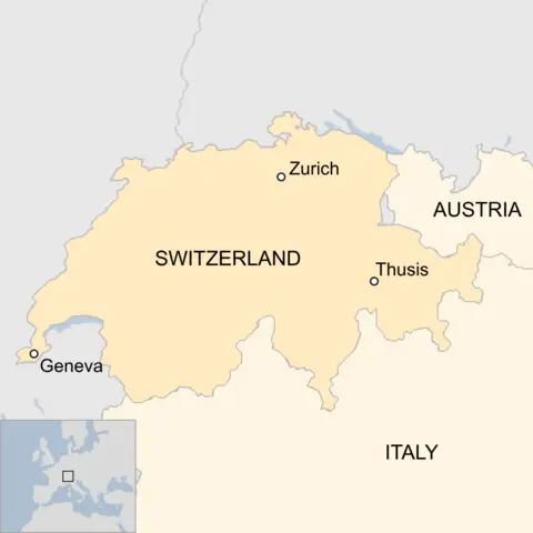 A map of Switzerland showing the locations of Thusis, Zurich and Geneva