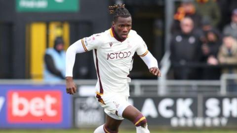 Daniel Oyegoke in action for Bradford City