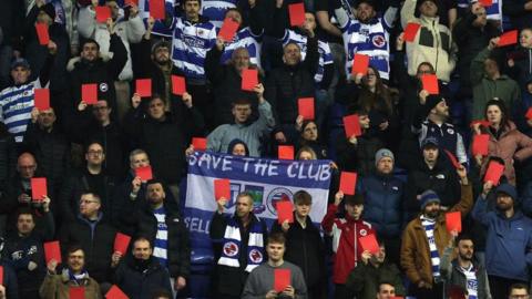 Reading supporters protest against their owner Dai Yongge