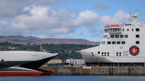 Manannan and Manxman pictured bow-to-bow in Douglas Harbour