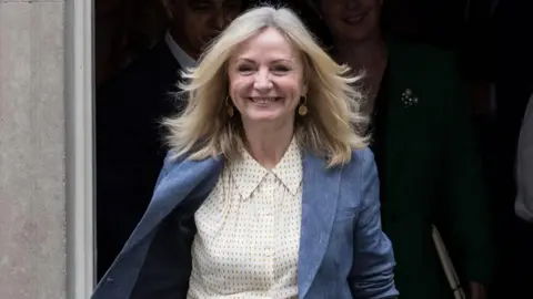 	Wiktor Szymanowicz/Getty Mayor of West Yorkshire Tracy Brabin outside 10 Downing Street