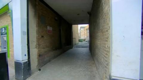 A Google maps image of an alleyway in Dartford 