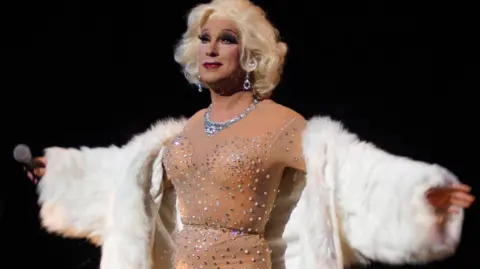 Aimee Mae Photography Dupree as Marilyn Monroe