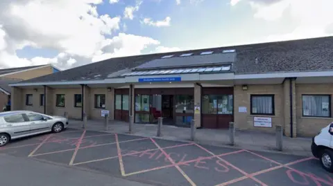 Google Front entrance of the Bradgate Mental Health Unit in Leicester
