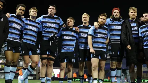 Cardiff Rugby huddle after defeat to Connacht