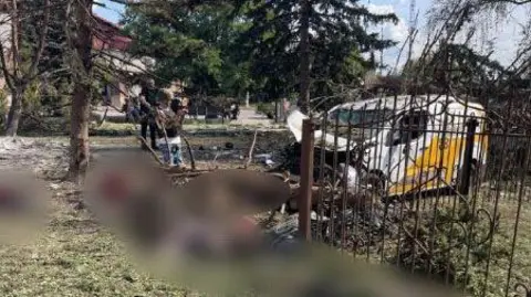 Vadym Filashkin/Telegram A screenshot of the scene of the attack with blurring of victims of the air strike