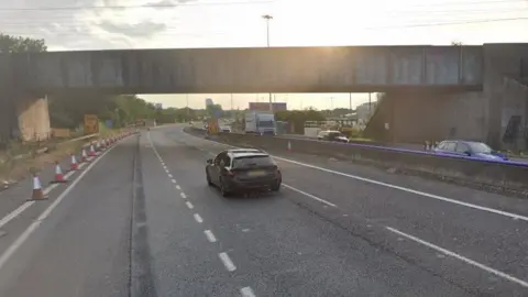 M621 in Leeds reopens after car transporter bridge crash