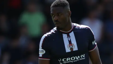 Emile Acquah in action for Dundee